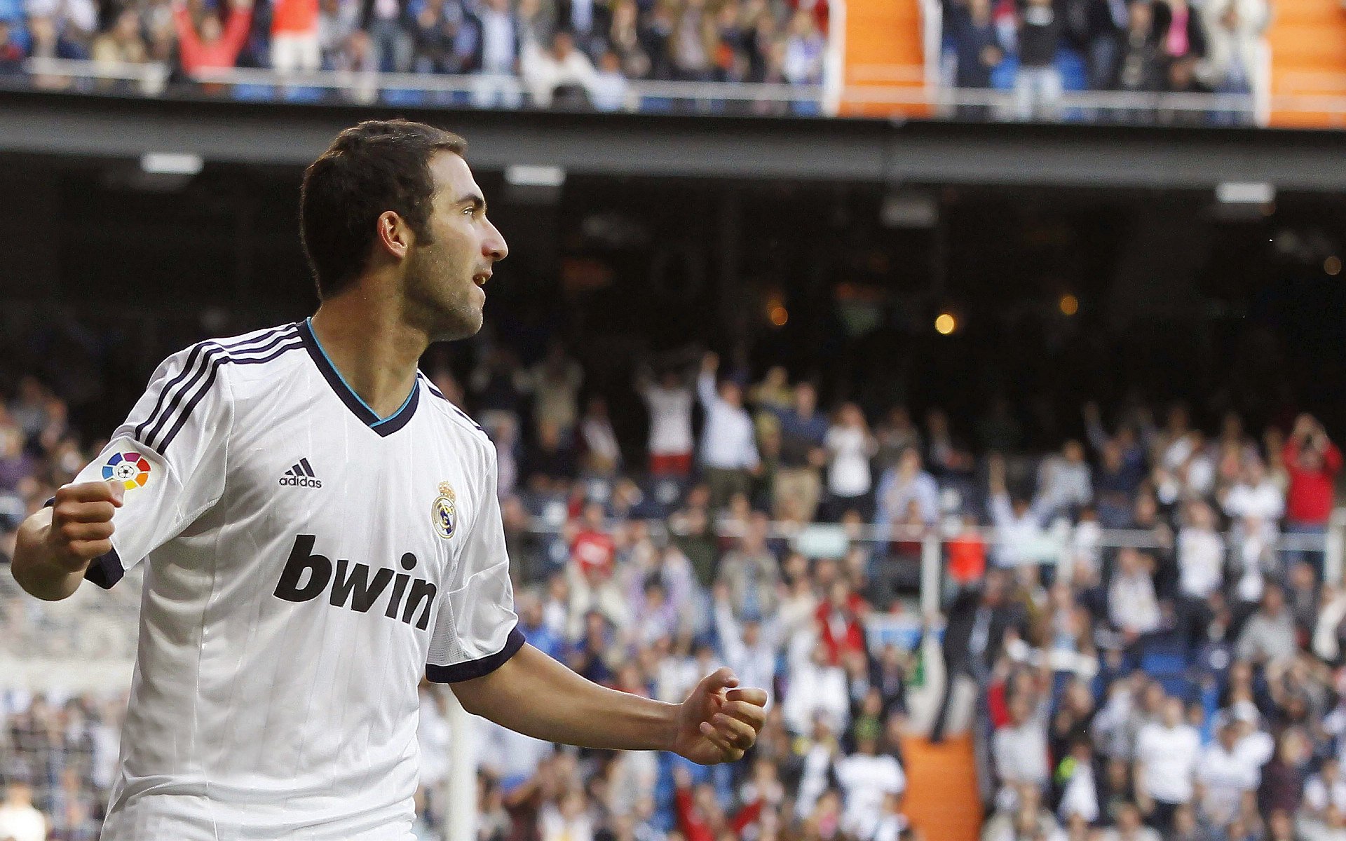 斯堪的纳维亚风暴,安赛龙点燃赛场,丹麦队史诗翻盘印尼