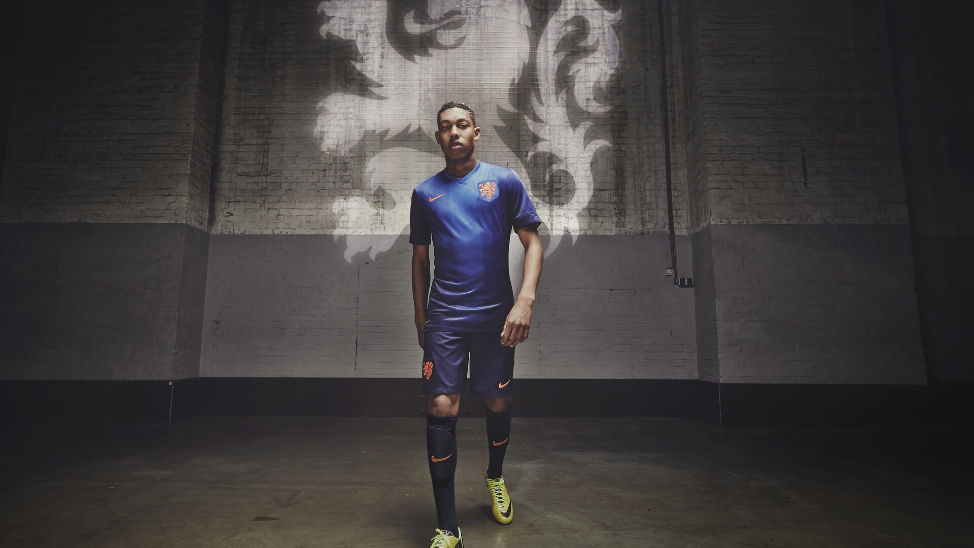 红白风暴,一场不眠的灯光与辛杜的关键一击