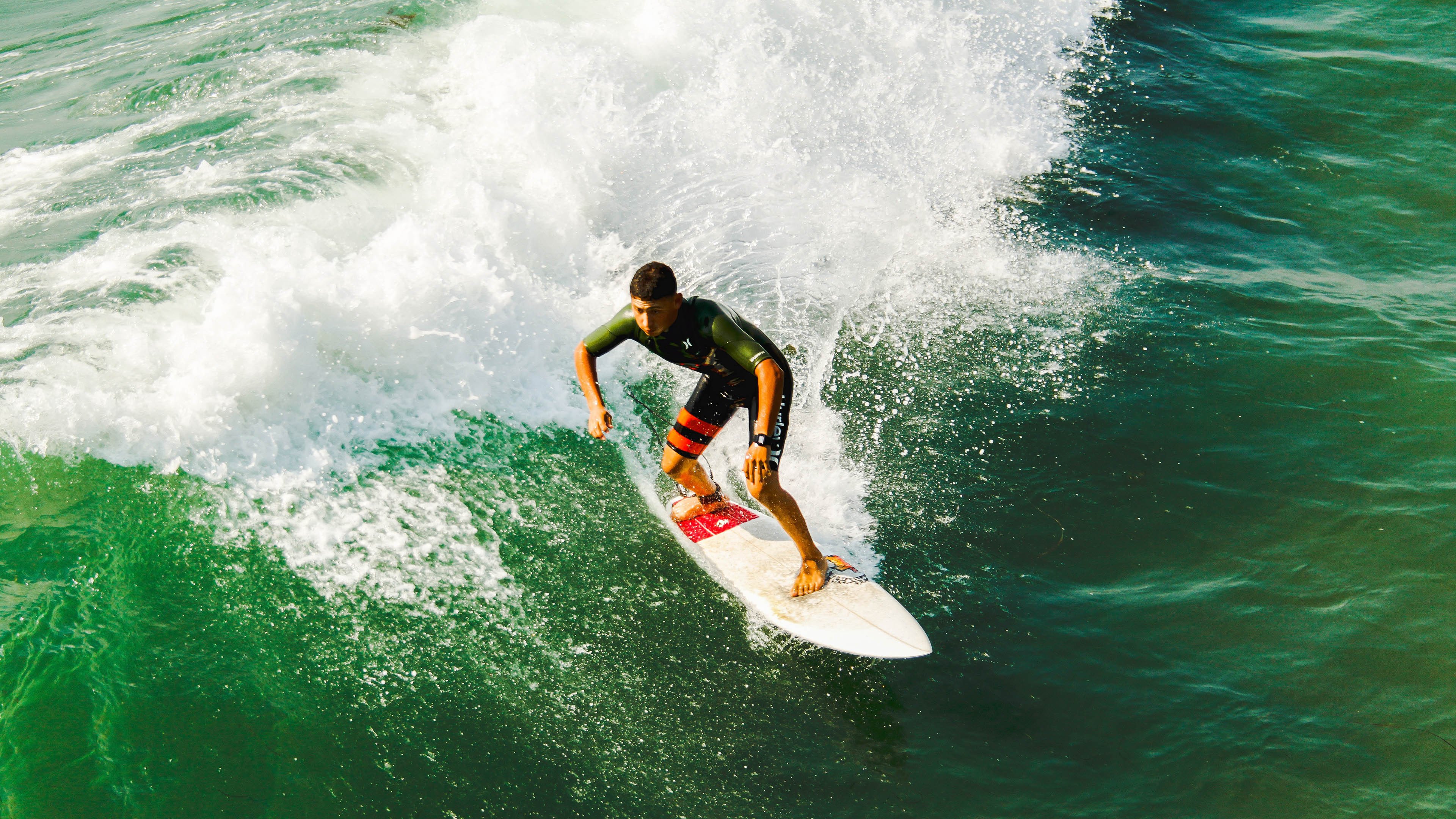 高诗岩破茧成蝶,爵士轻骑碾过骑士